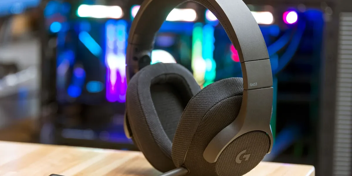Logitech G433 Gaming Headset Review