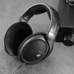 An In-Depth Look at the Sennheiser HD 560s and Its Unique Features