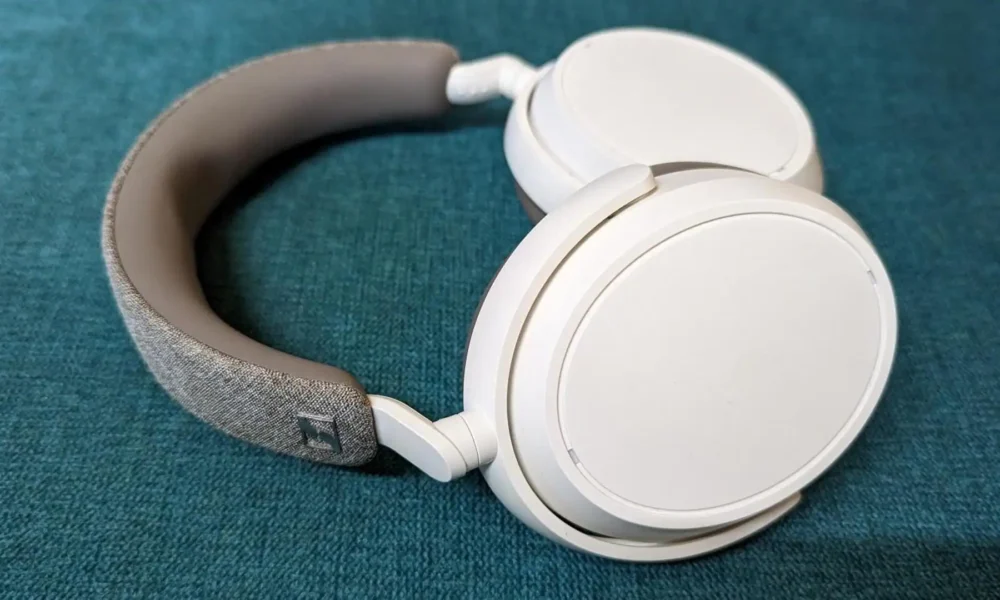 Sennheiser Momentum 4 VS Sony